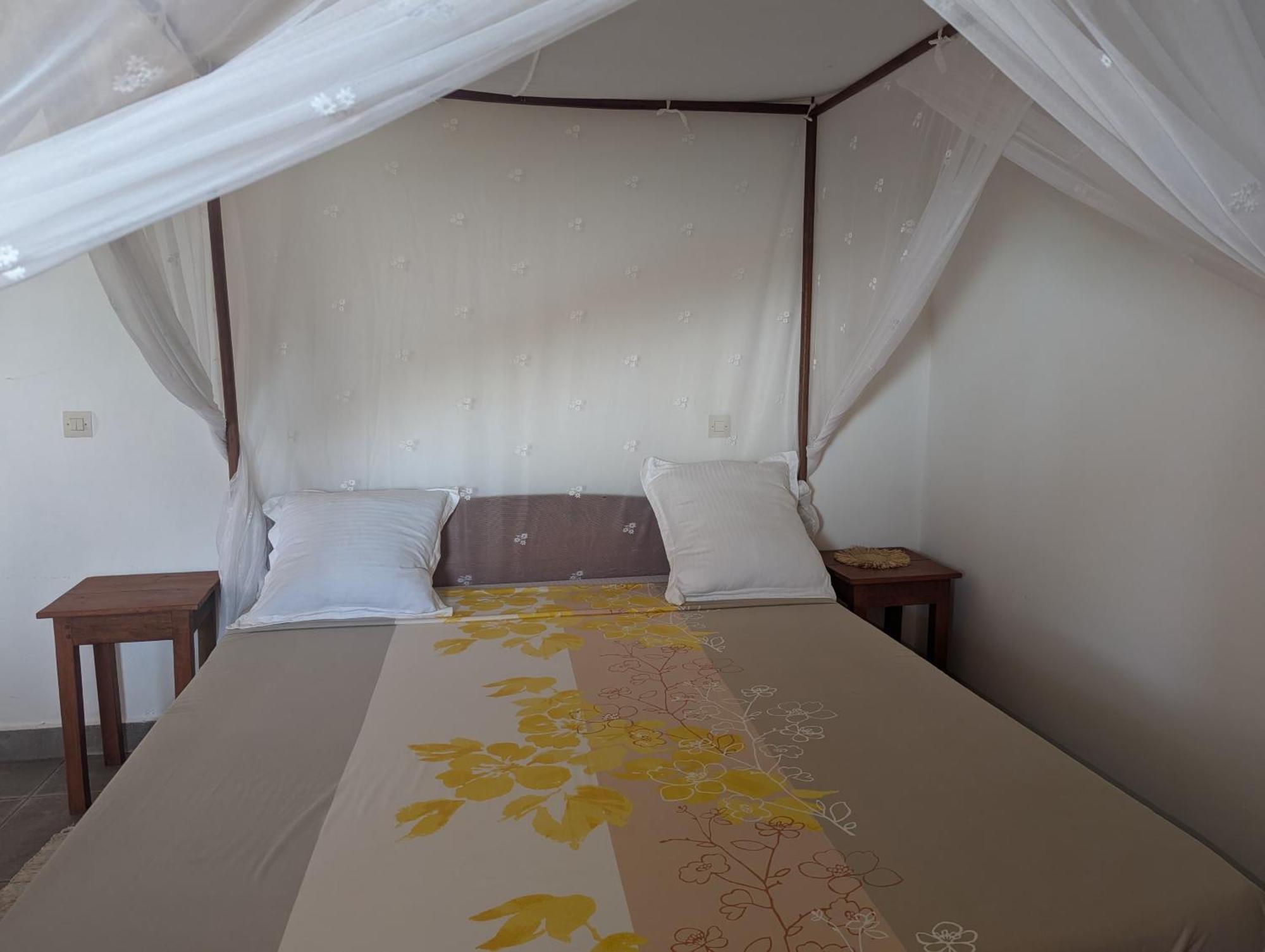 Les Paillottes De Babaomby Hotel Antsiranana Екстер'єр фото